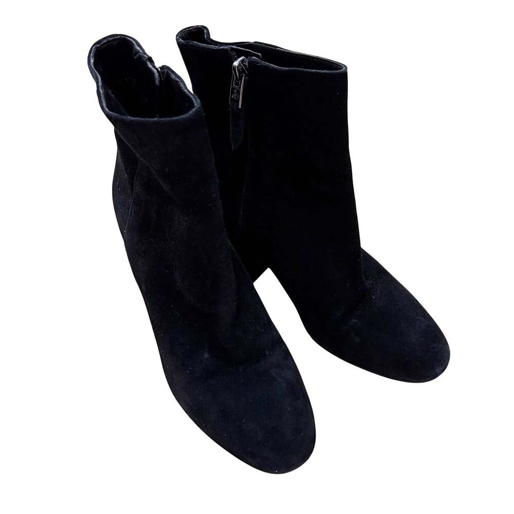 Sam Edelman 6.5M black suede ankle boots high block heel booties classic